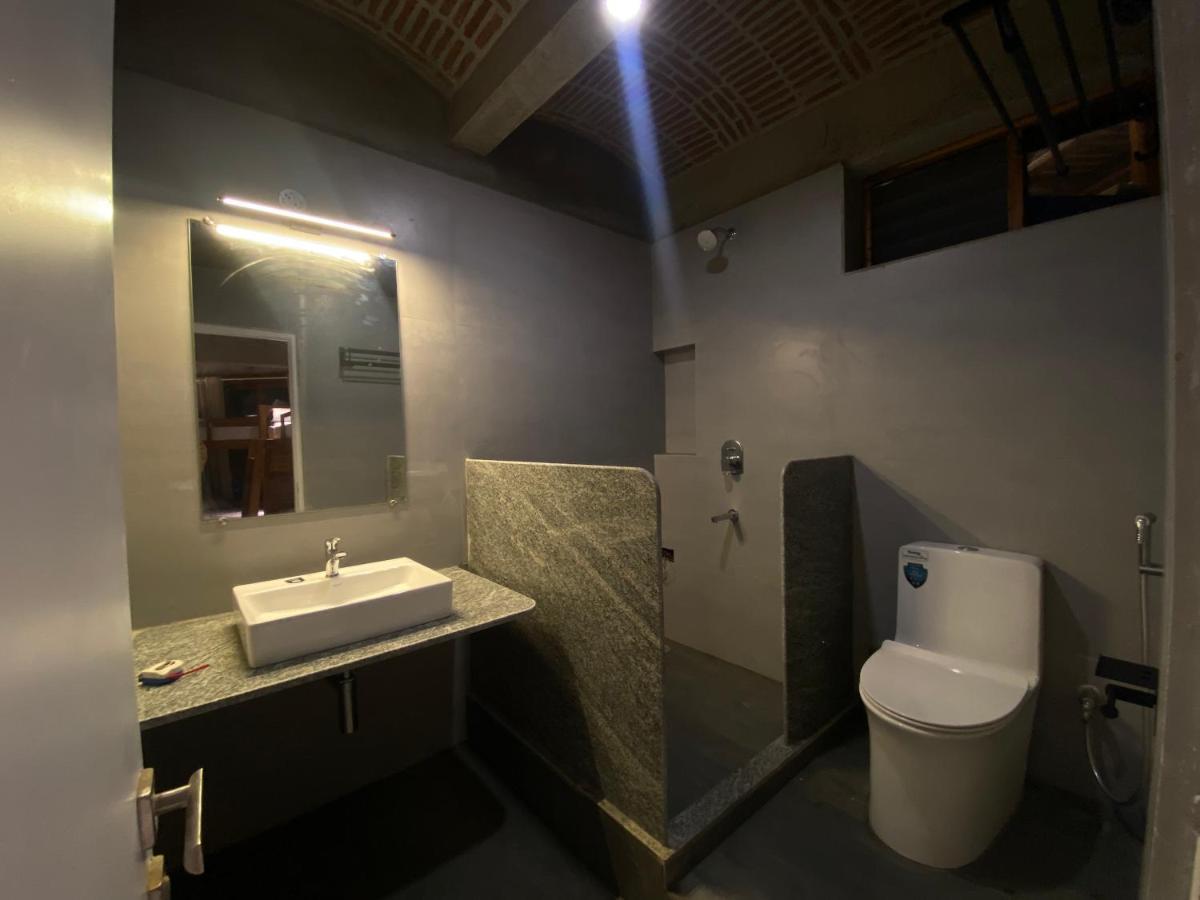 Ostel In Hostel Pondicherry Bagian luar foto