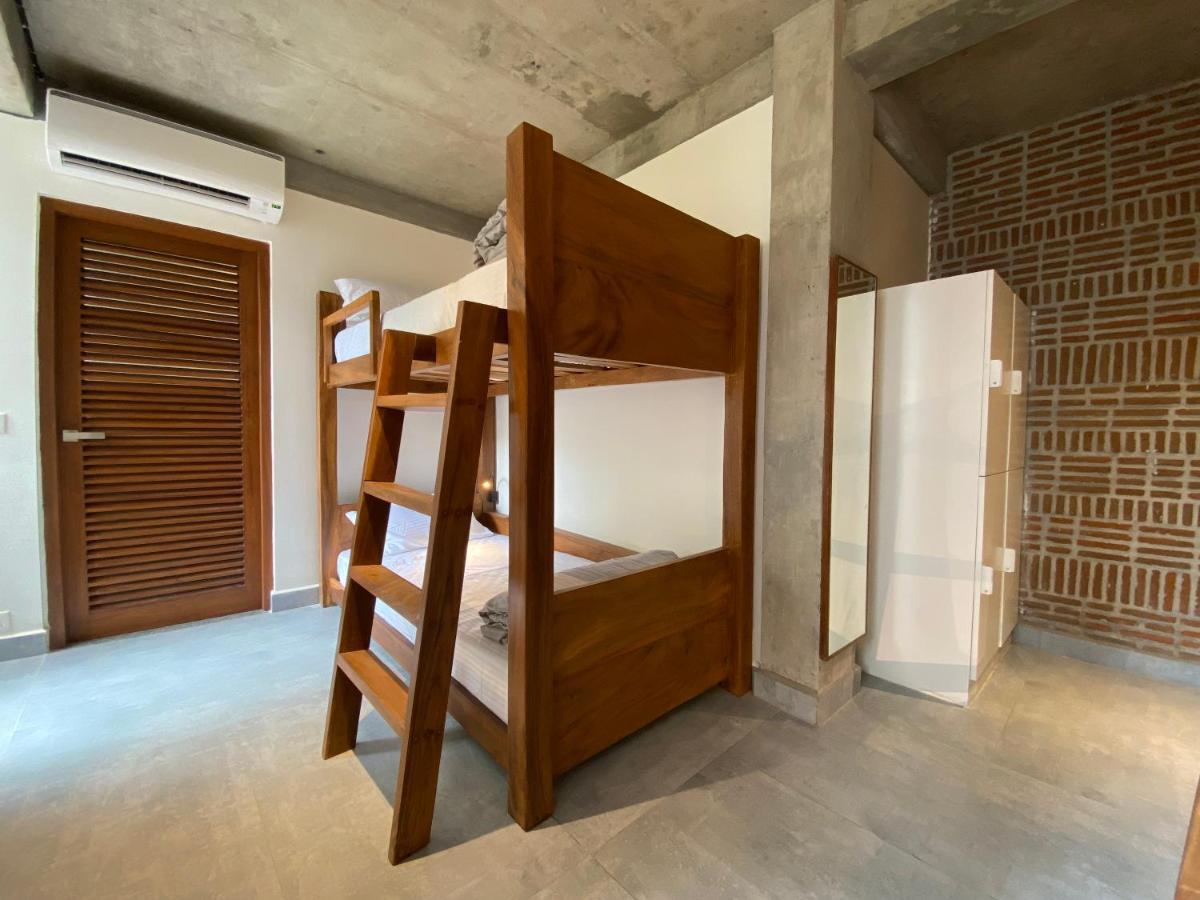 Ostel In Hostel Pondicherry Bagian luar foto